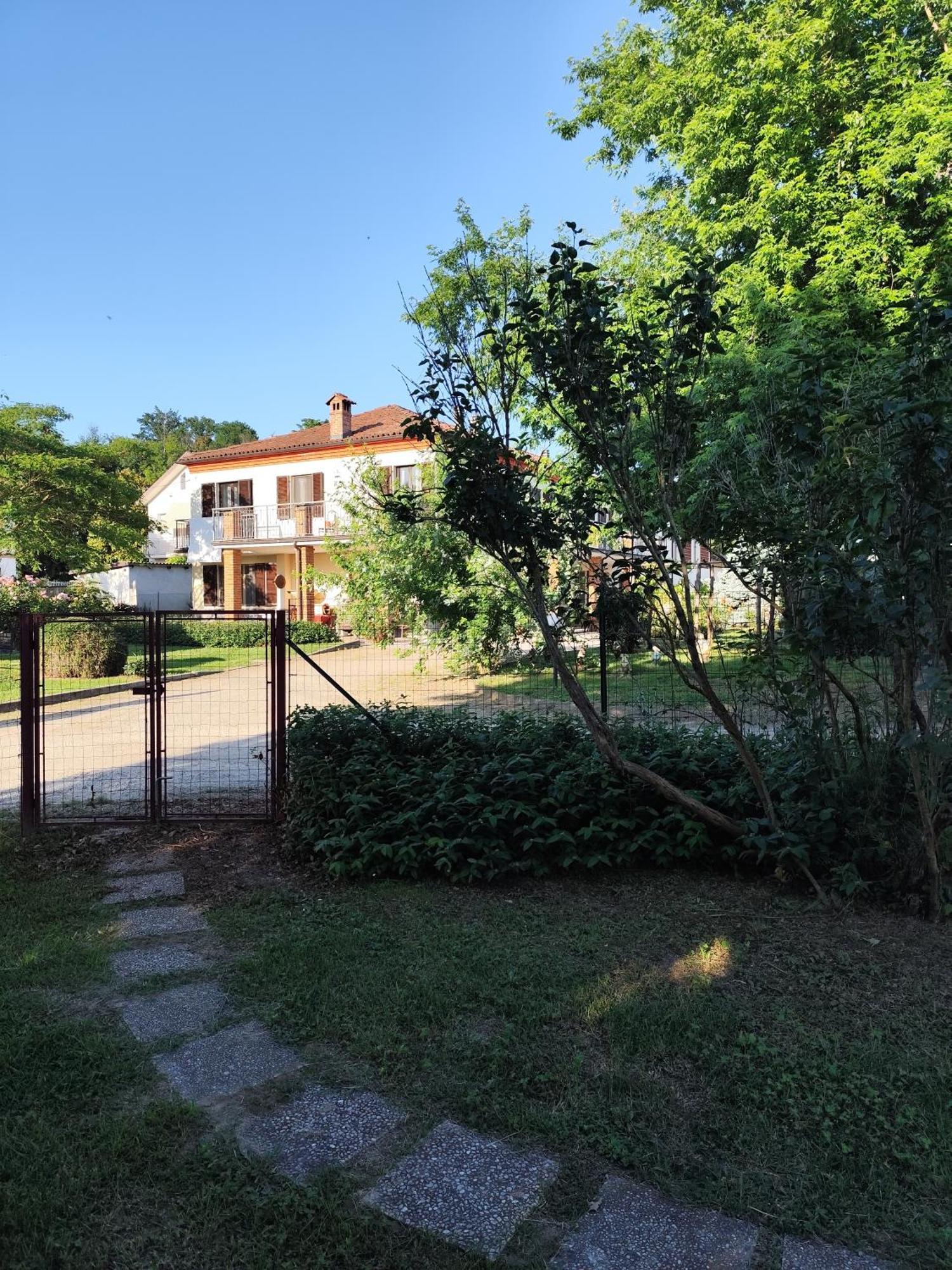 La Crota B&B Asti Exterior photo
